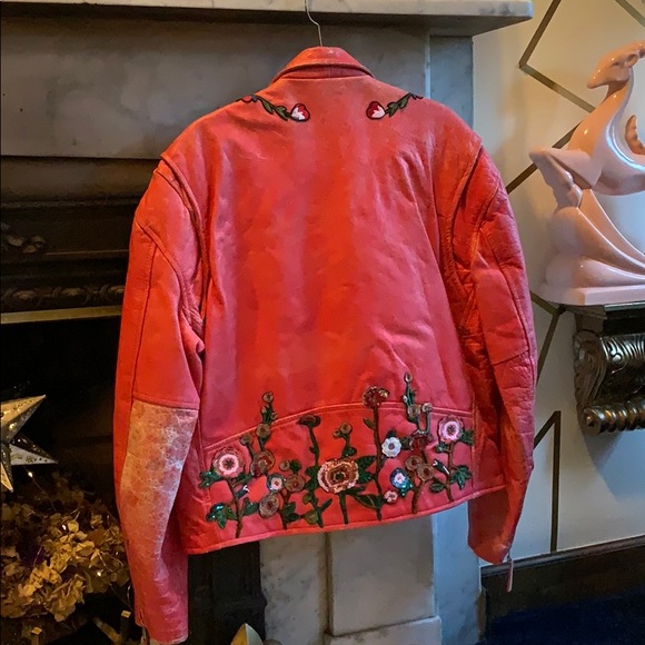 Vintage Designer red leather hand sewn embellish - Picture 4 of 5